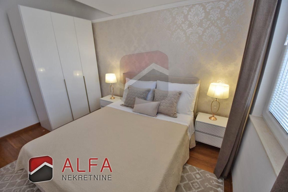 Flat For sale - ŠIBENSKO-KNINSKA VODICE