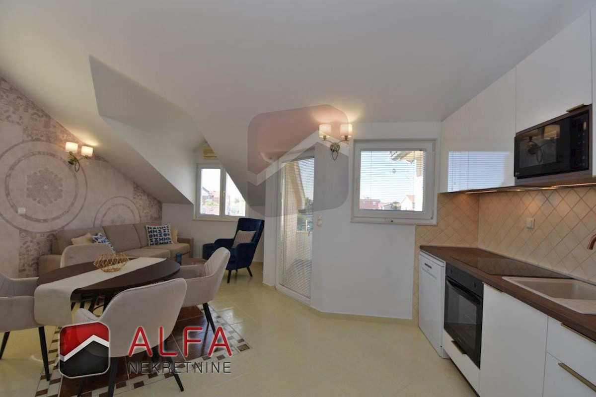 Flat For sale - ŠIBENSKO-KNINSKA VODICE