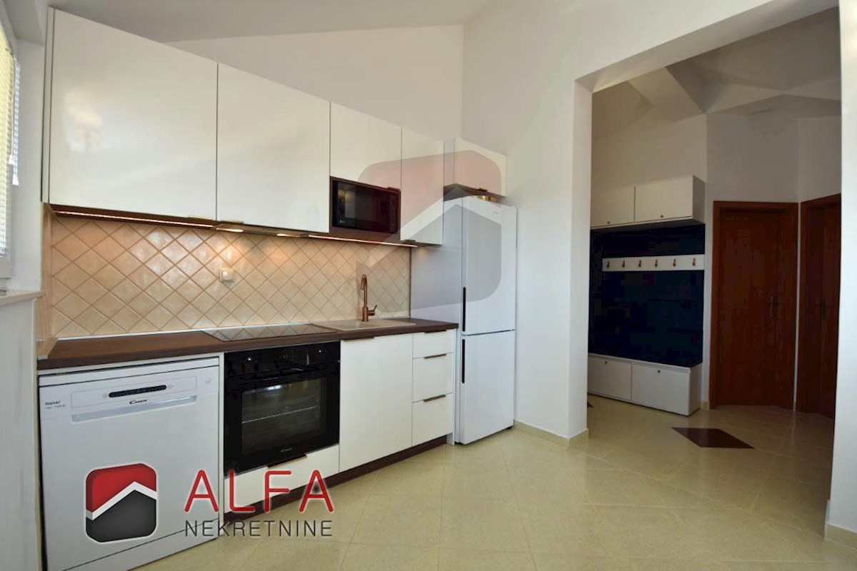 Flat For sale - ŠIBENSKO-KNINSKA VODICE