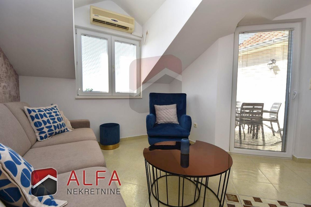 Flat For sale - ŠIBENSKO-KNINSKA VODICE