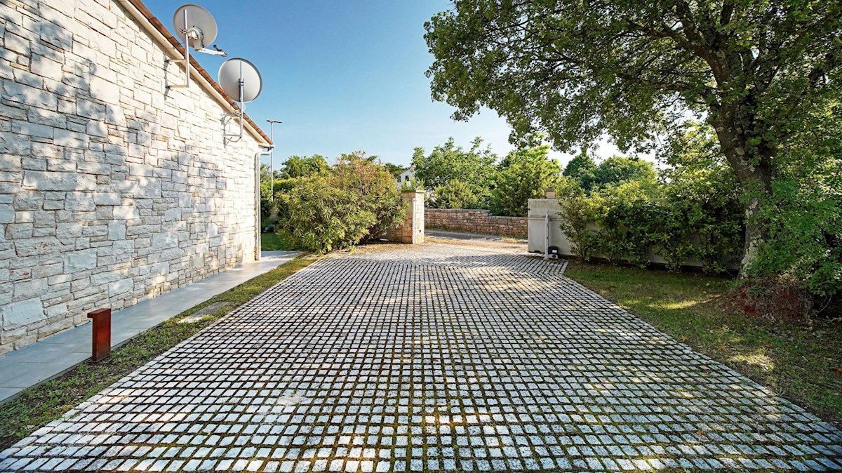 Hiša Na predaj - ISTARSKA ROVINJ
