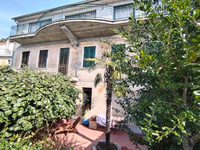 Dům na prodej 360 m² – Crikvenica