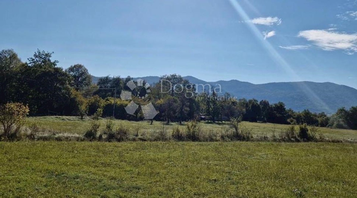 Terreno In vendita - LIČKO-SENJSKA OTOČAC