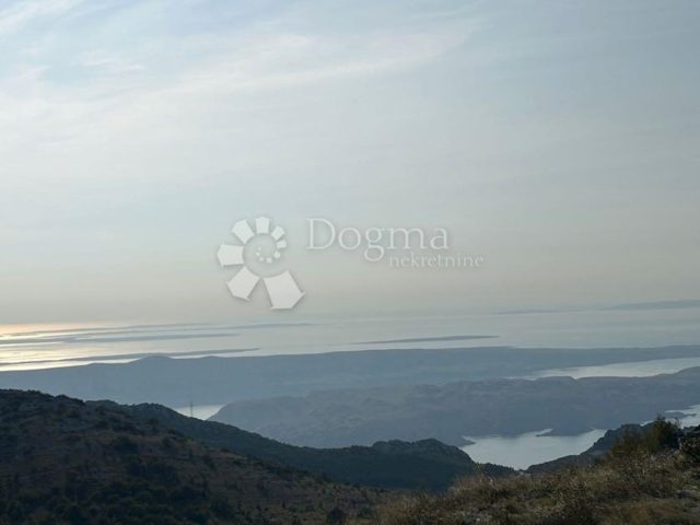 Pozemek na prodej 22000 m² – Baške Oštarije