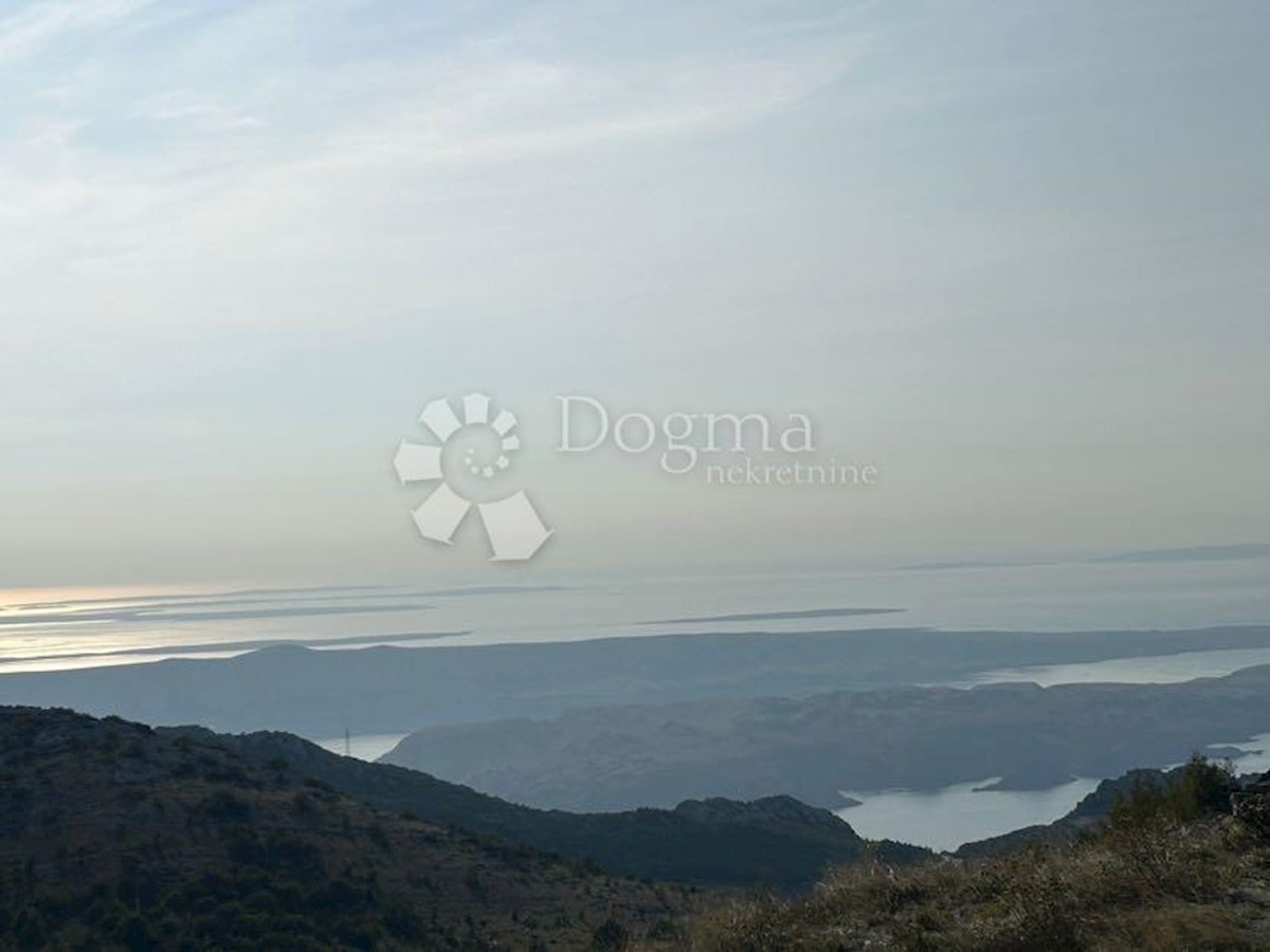 Terreno In vendita BAŠKE OŠTARIJE