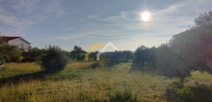 Grundstück zu verkaufen 1381 m² – Bibinje
