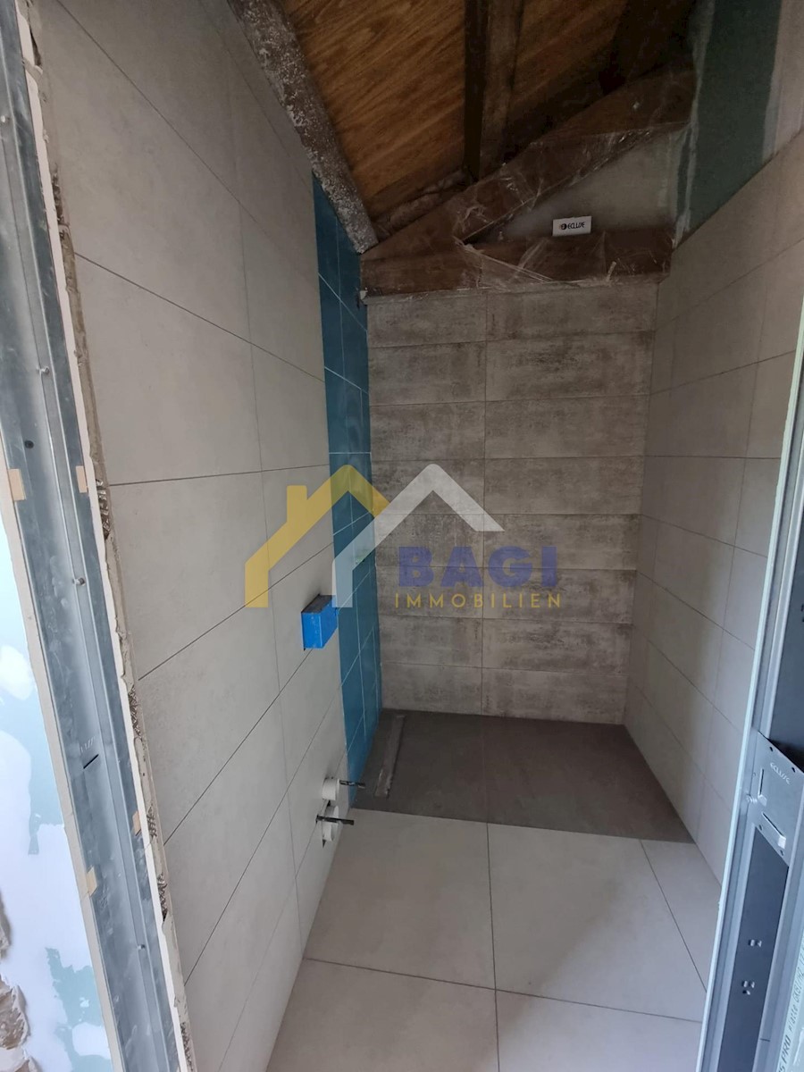 House For sale - ISTARSKA BARBAN