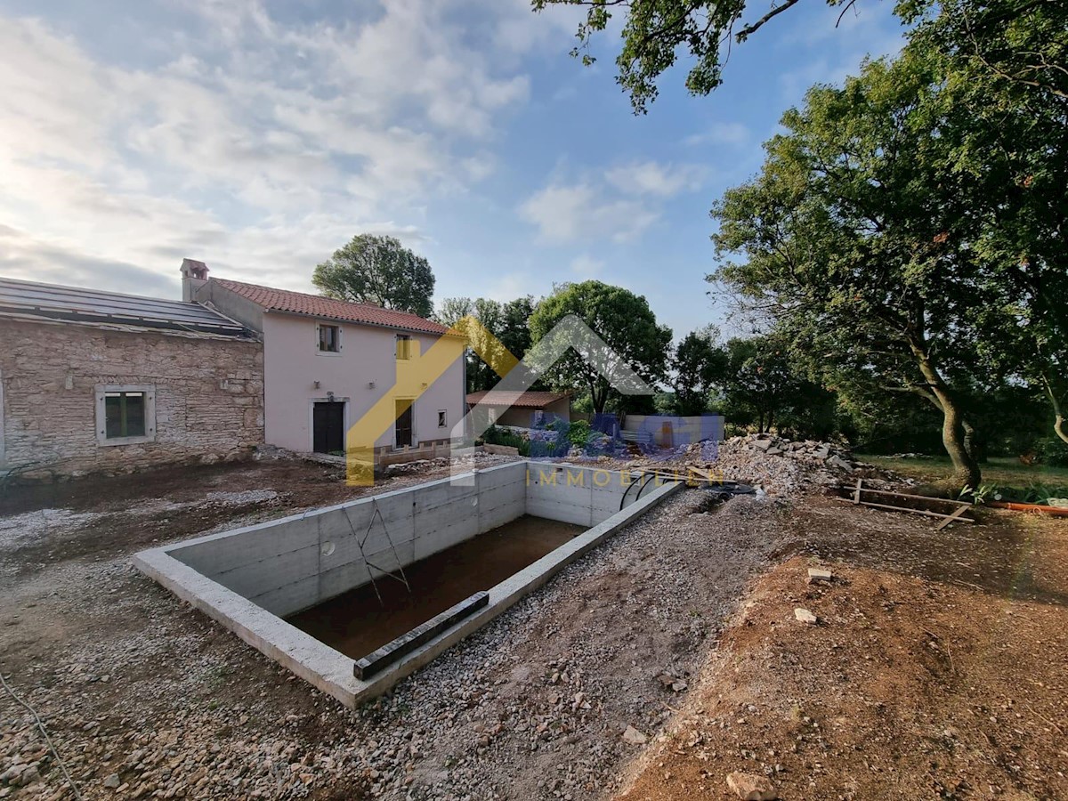 House For sale - ISTARSKA BARBAN