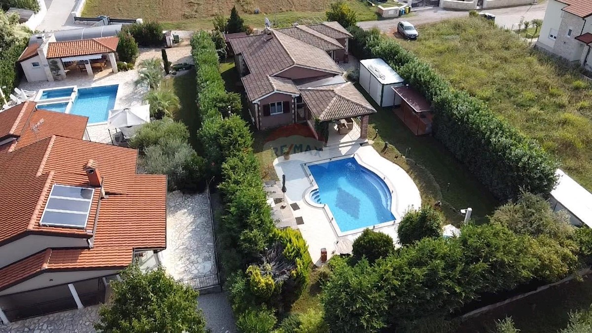 House For sale - ISTARSKA KAŠTELIR