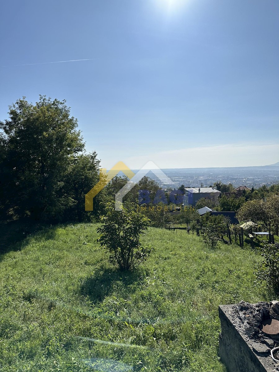 Zemljište Na prodaju - GRAD ZAGREB ZAGREB