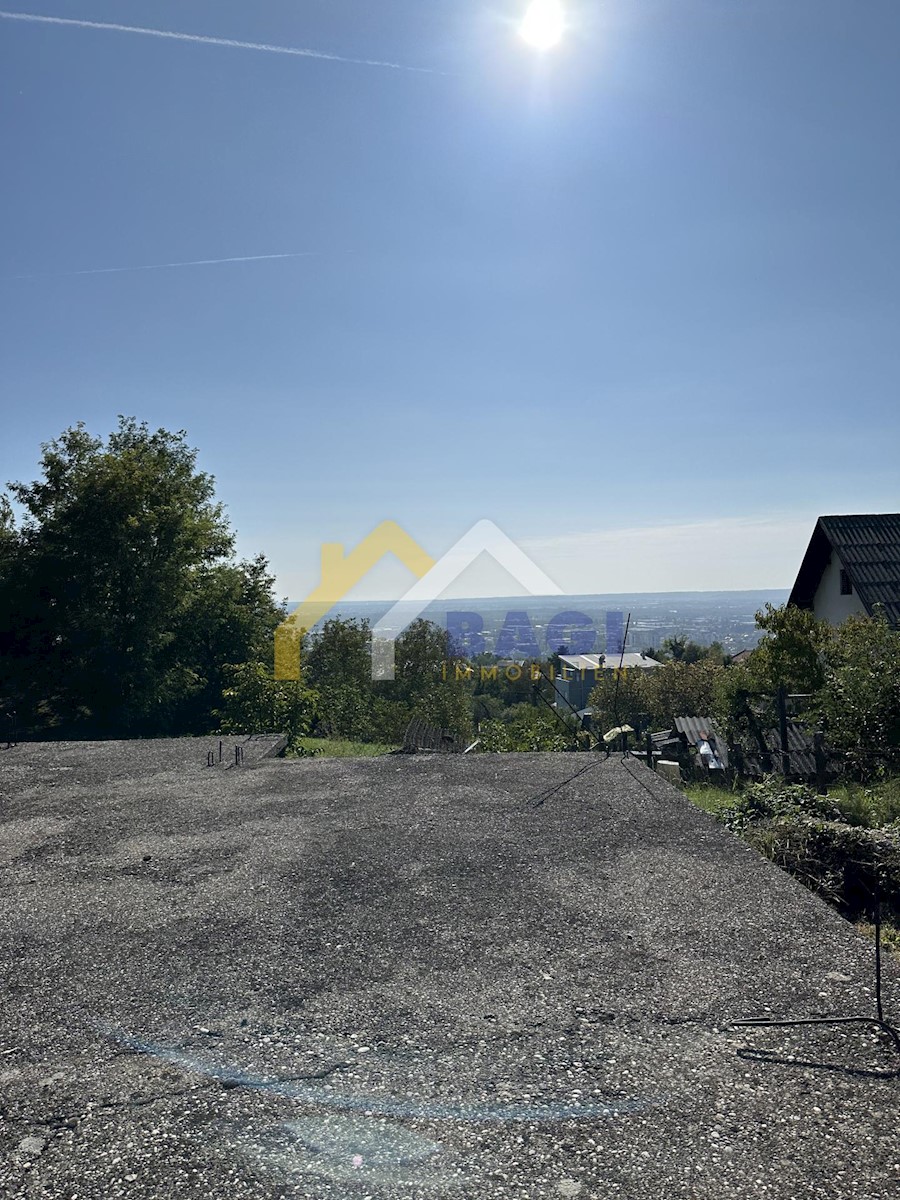 Zemljište Na prodaju - GRAD ZAGREB ZAGREB