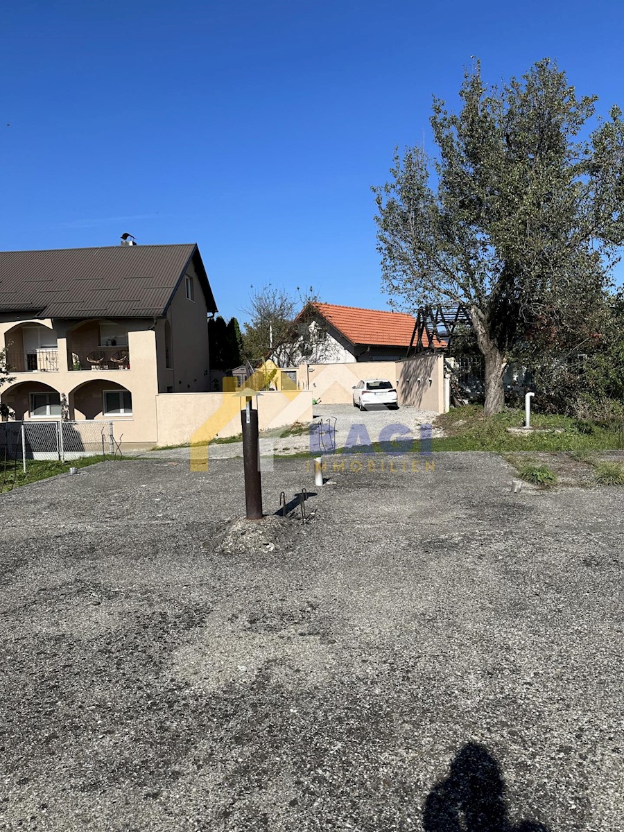 Zemljište Na prodaju - GRAD ZAGREB ZAGREB
