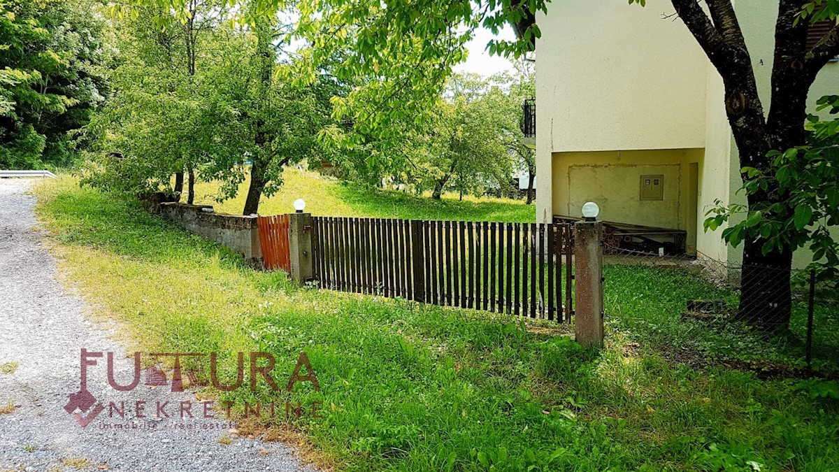 House For sale - LIČKO-SENJSKA GOSPIĆ