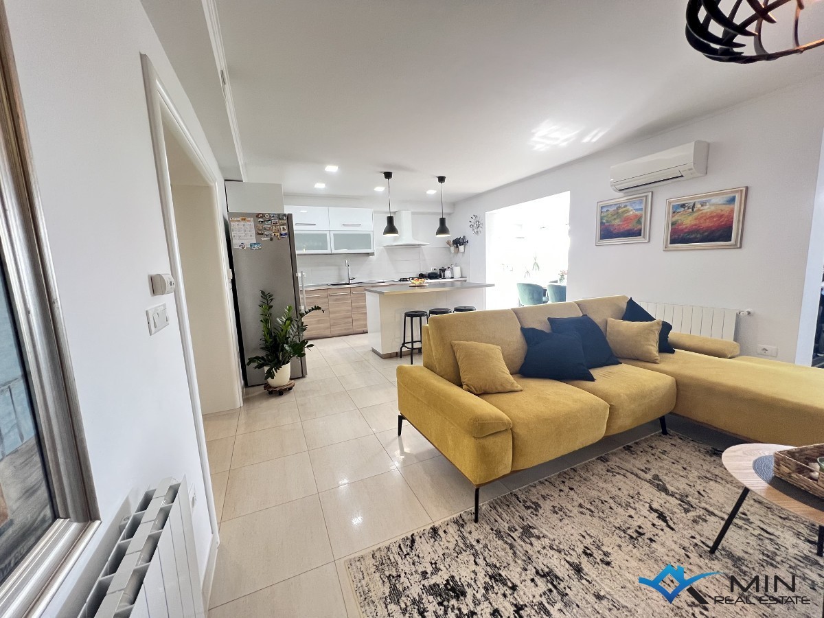 Flat For sale - ISTARSKA NOVIGRAD