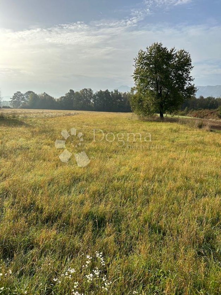 Zemljište Na prodaju - LIČKO-SENJSKA GOSPIĆ