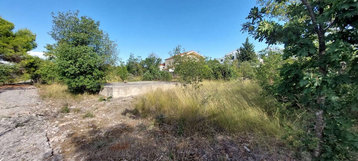 Land For sale - ŠIBENSKO-KNINSKA PRIMOŠTEN