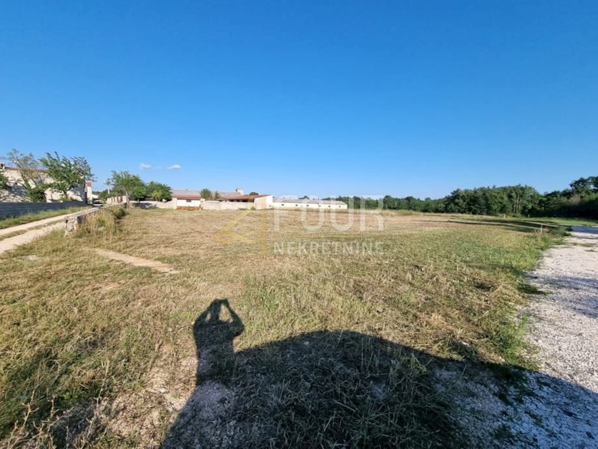 Land For sale - Istarska žminj - foto 2/2