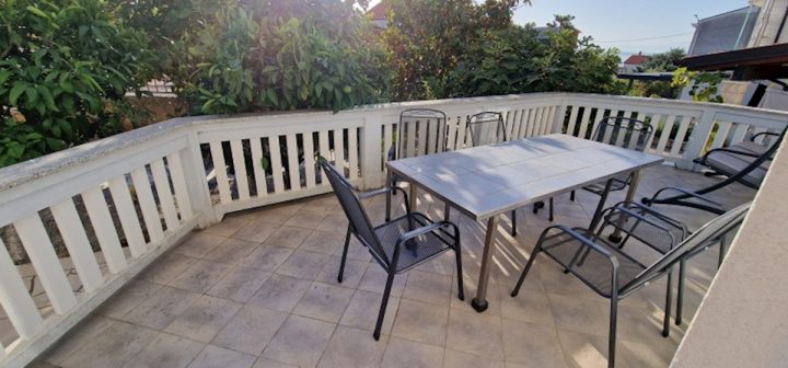 Flat for sale 140 m² – Selce