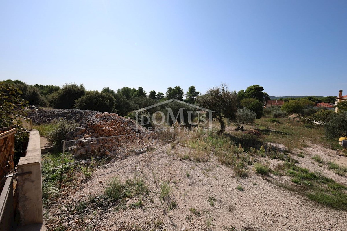 Land For sale - ŠIBENSKO-KNINSKA ŠIBENIK