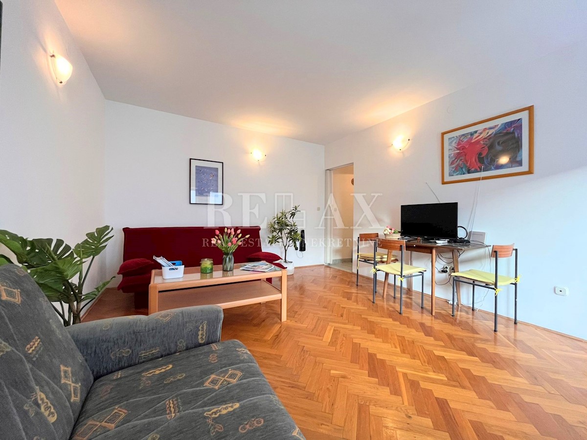 Apartmán Na predaj - PRIMORSKO-GORANSKA CRIKVENICA