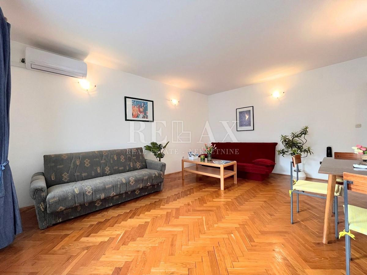 Apartmán Na predaj - PRIMORSKO-GORANSKA CRIKVENICA