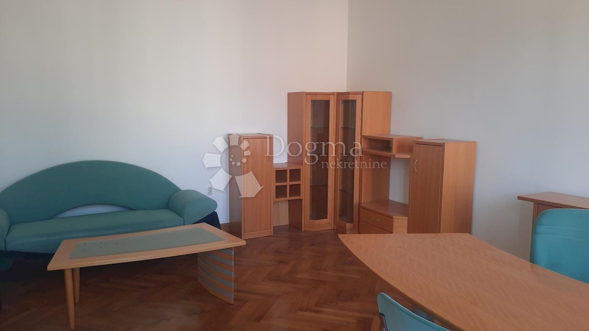 Mieszkanie Do wynajęcia - Primorsko-goranska Rijeka - foto 3/9