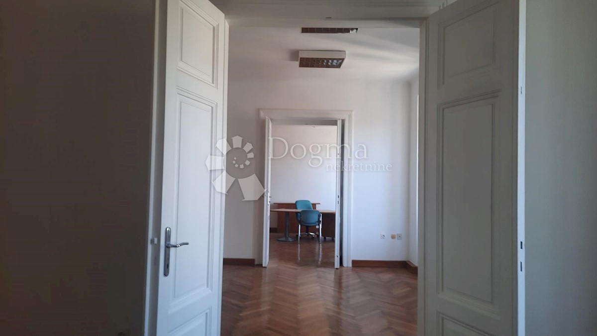 Mieszkanie Do wynajęcia - Primorsko-goranska Rijeka - foto 5/9