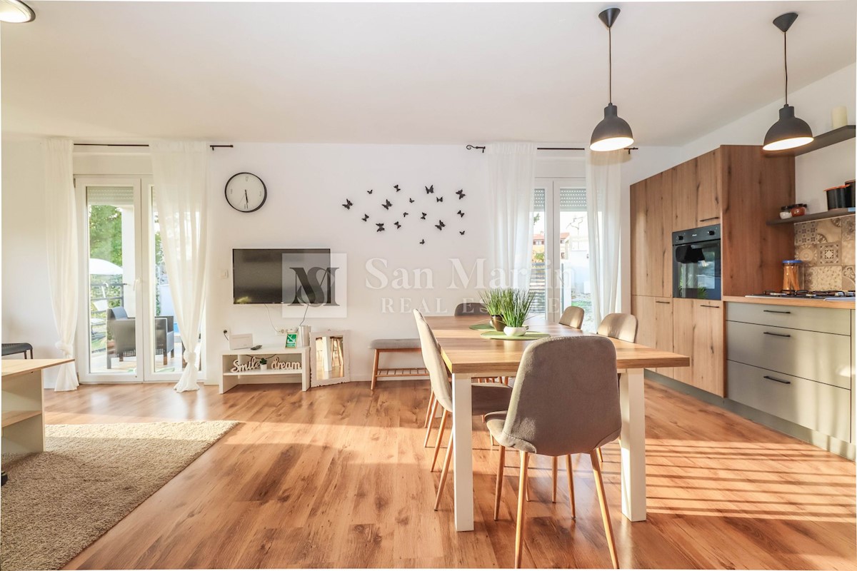 Casa In vendita - ISTARSKA POREČ