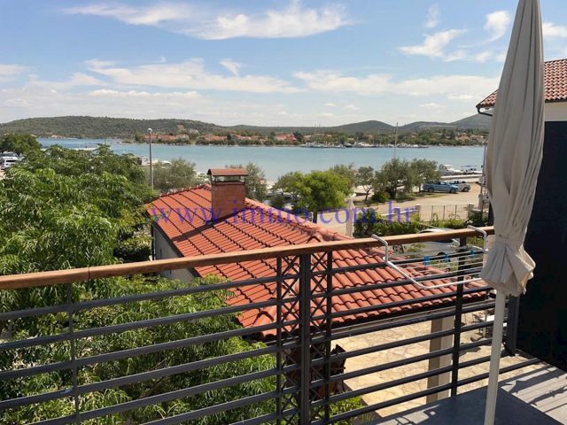 Business premises for sale 516 m² – Šibenik