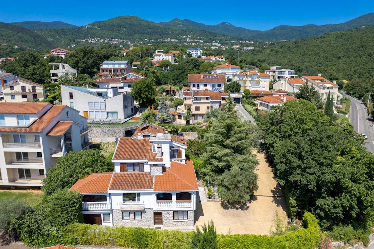 Maison À louer - PRIMORSKO-GORANSKA OPATIJA