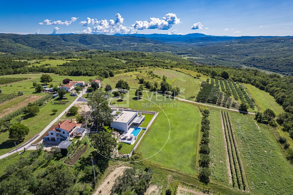 Maison À vendre - ISTARSKA GROŽNJAN
