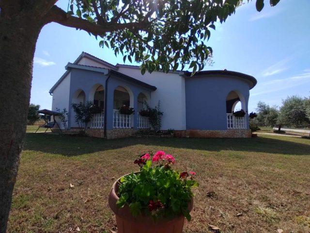 Dům na prodej 133 m² – Bačva
