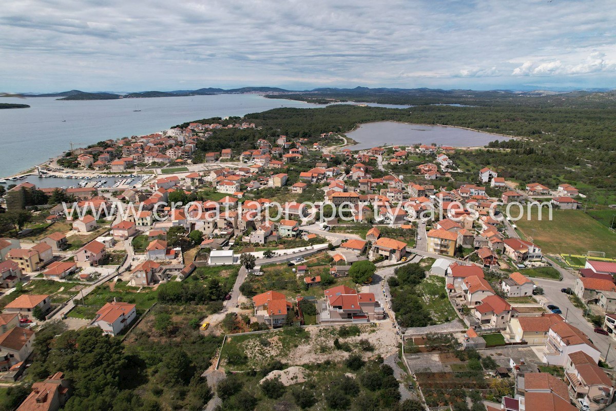 Terreno In vendita - ŠIBENSKO-KNINSKA ŠIBENIK