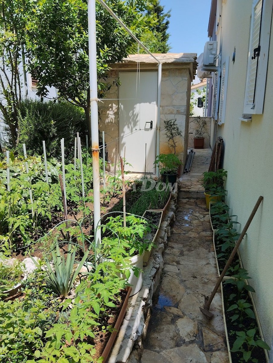 Casa In vendita - ZADARSKA VIR