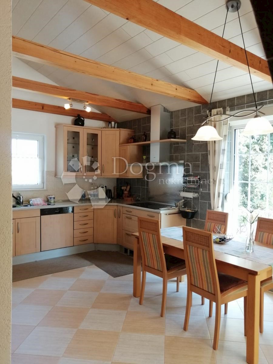 Casa In vendita - ŠIBENSKO-KNINSKA VODICE