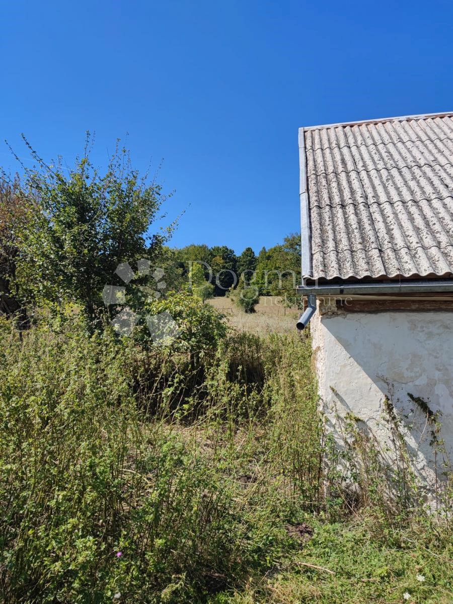 Casa In vendita - LIČKO-SENJSKA PLITVIČKA JEZERA