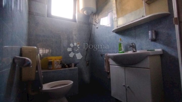 Poslovni prostori Naprodaj - Istarska Ližnjan - foto 3/9
