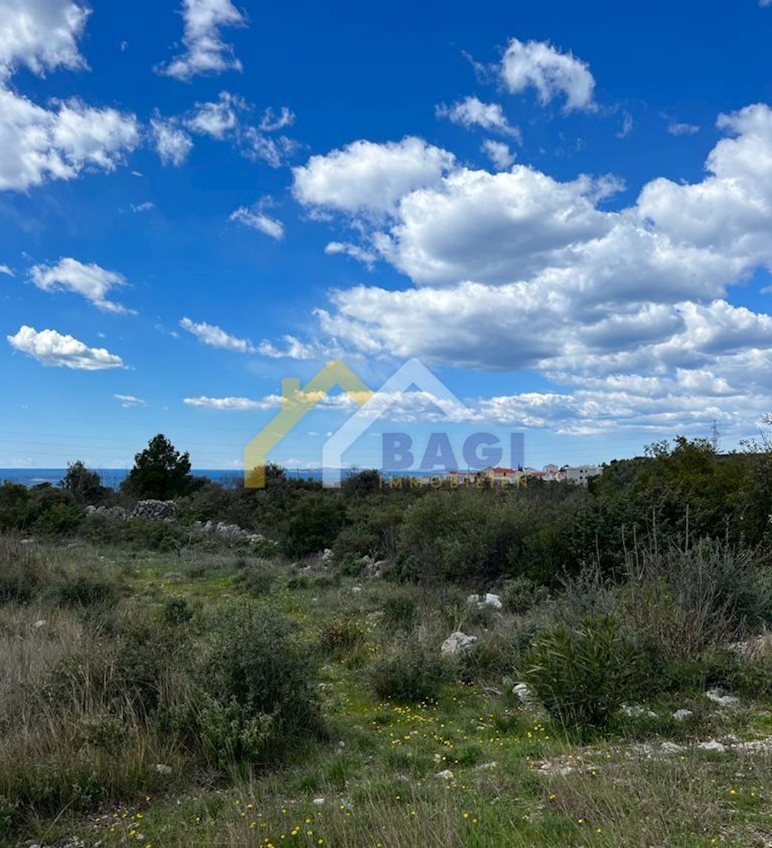 Terreno In vendita - ŠIBENSKO-KNINSKA PRIMOŠTEN