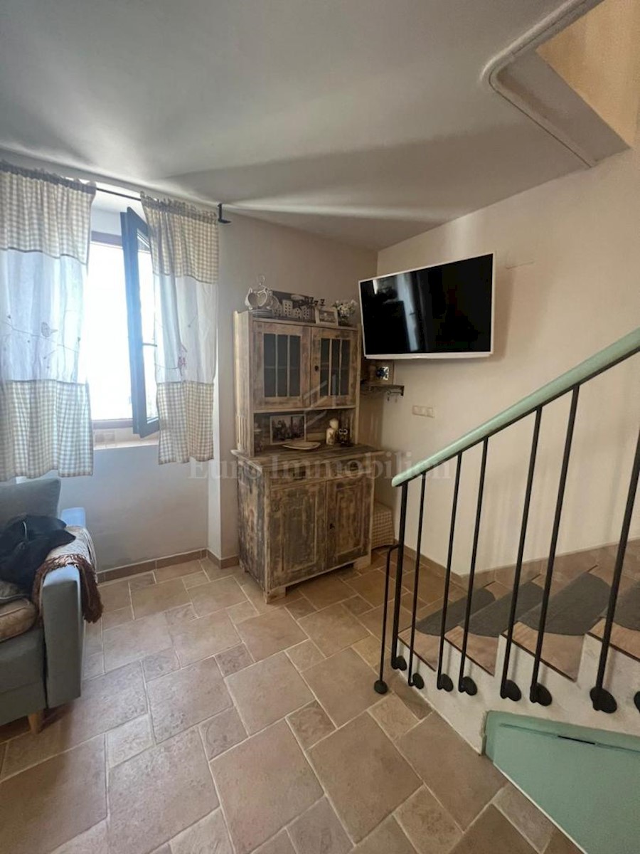 Maison À vendre - ŠIBENSKO-KNINSKA PIROVAC
