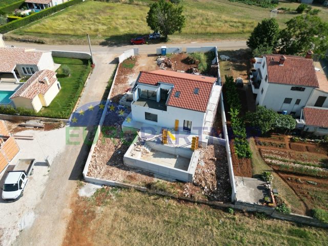 Haus Zu verkaufen - Istarska Tinjan - foto 4/13