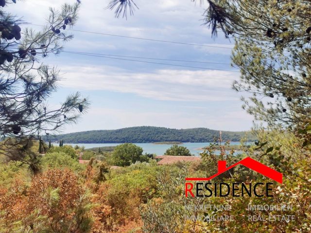 Land for sale 1477 m² – Pomer