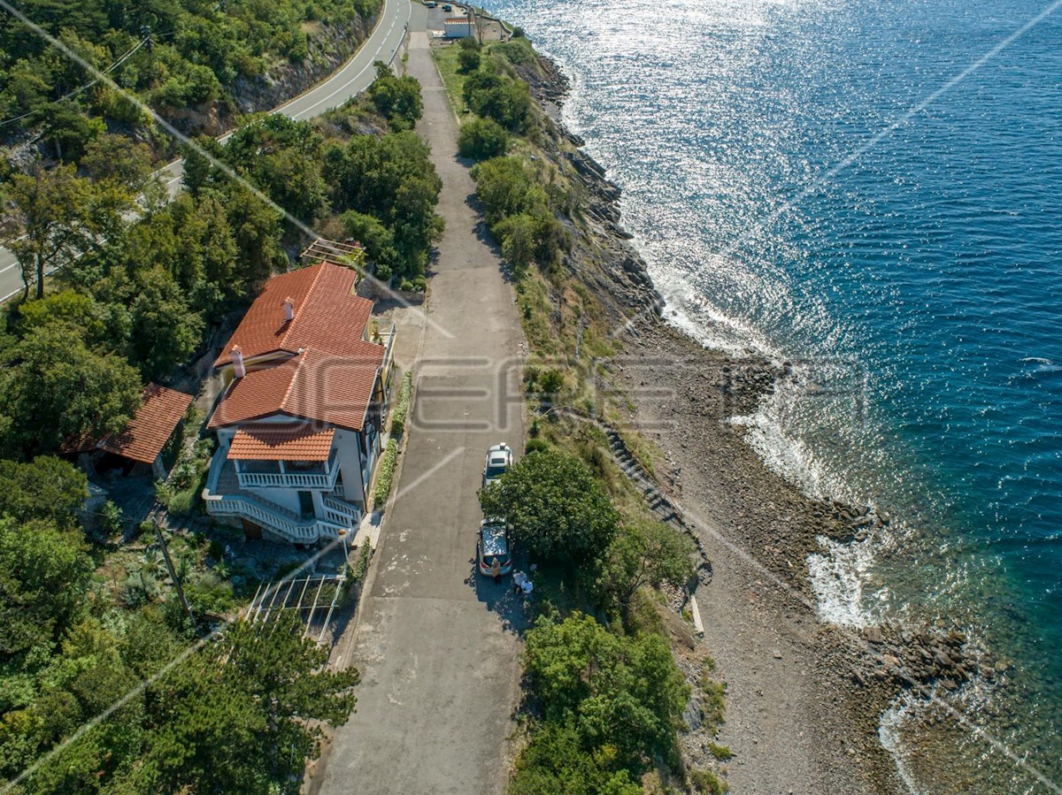 House For sale - LIČKO-SENJSKA SENJ