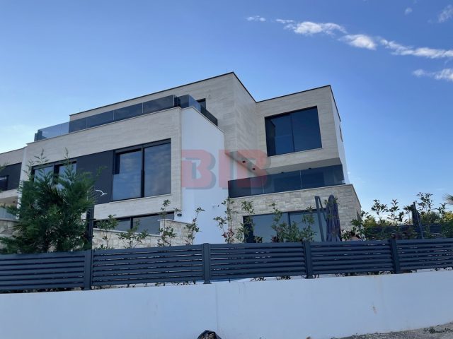 Apartma Naprodaj - Primorsko-goranska Krk - foto 2/17