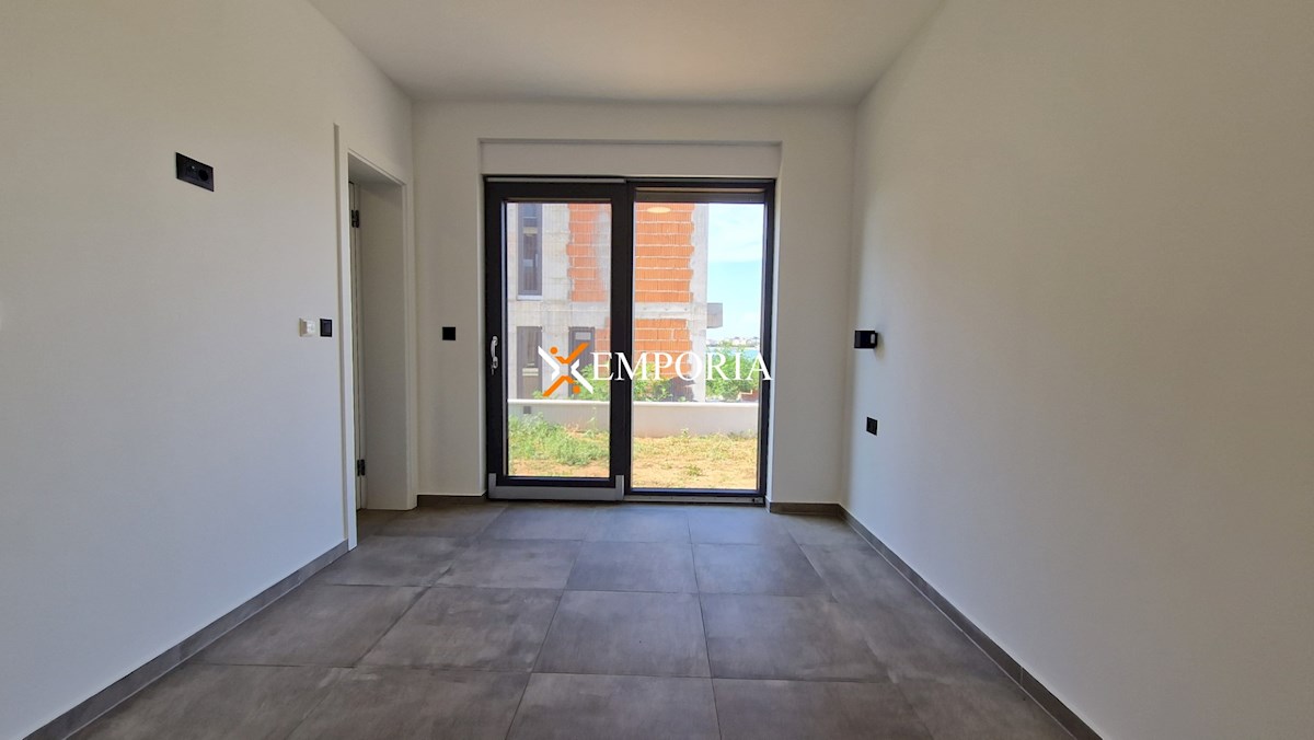 Flat For sale - ZADARSKA PRIVLAKA