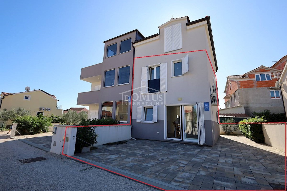 Flat For sale - ŠIBENSKO-KNINSKA VODICE