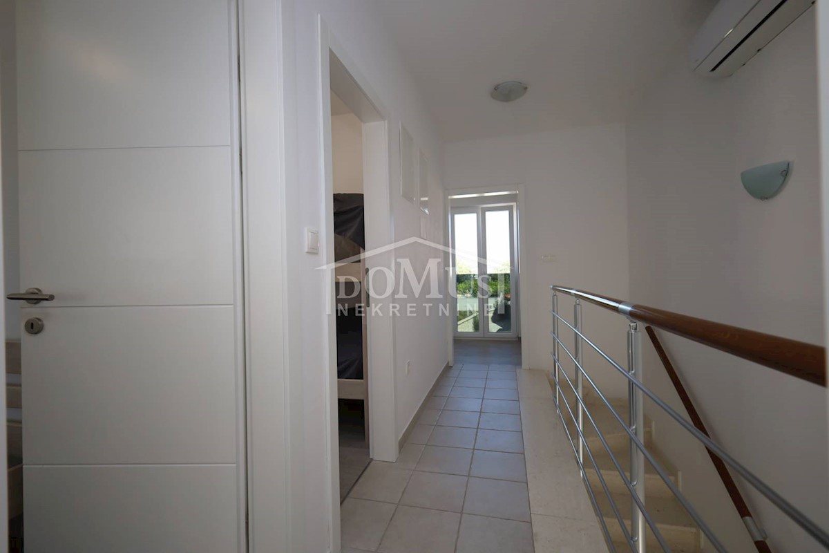 Flat For sale - ŠIBENSKO-KNINSKA VODICE