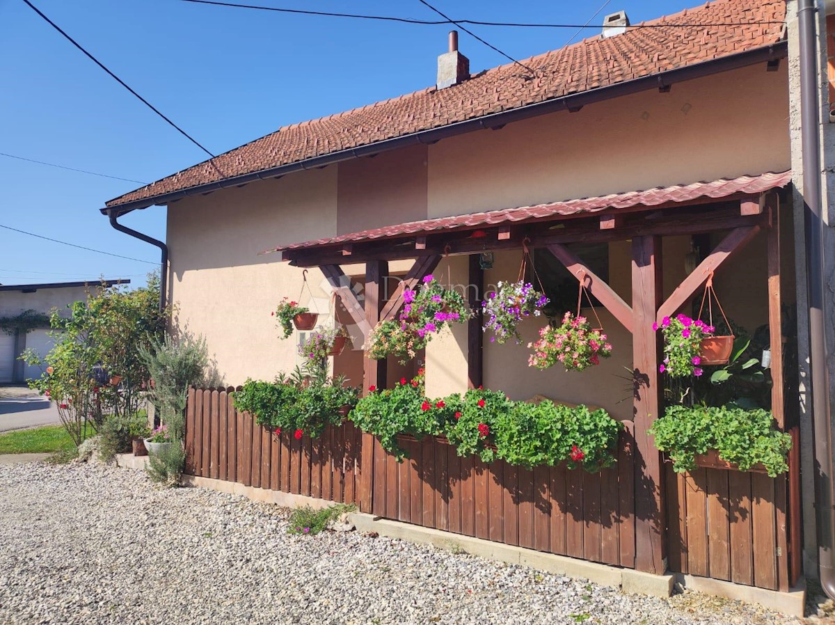 Casa In vendita - ZAGREBAČKA VELIKA GORICA