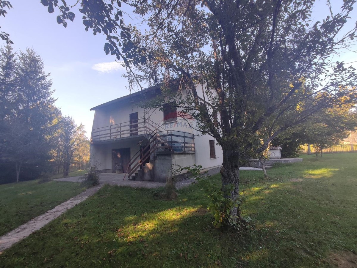 Dom Na predaj - Ličko-senjska Brinje - foto 1/15