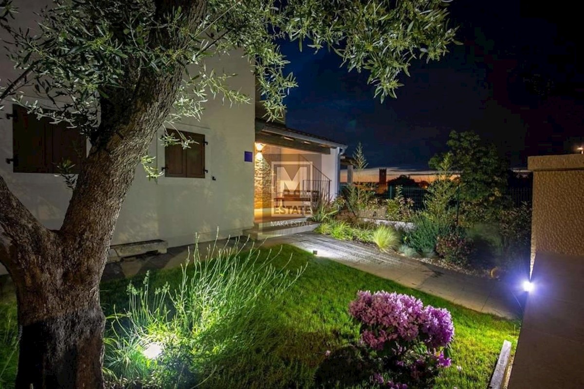 Casa In vendita - ISTARSKA POREČ