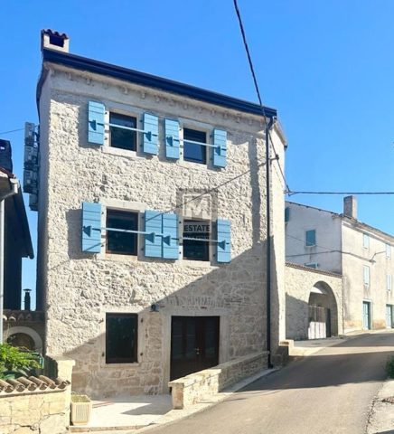 Haus zu verkaufen 81 m² – Poreč